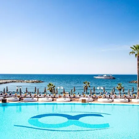 Cpc- Beautiful Flat In With Pool Apartment *